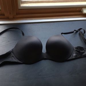 Black push up bra from PINK